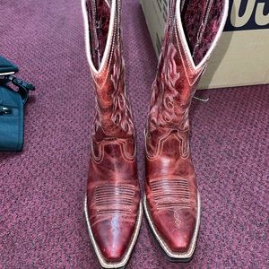 Red Ariat Boots